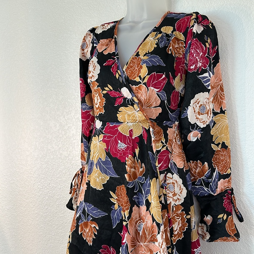 Band Of The Free Astrid Hi-Lo Floral Wrap Maxi Boho Dress (S) NWT - Picture 3 of 13